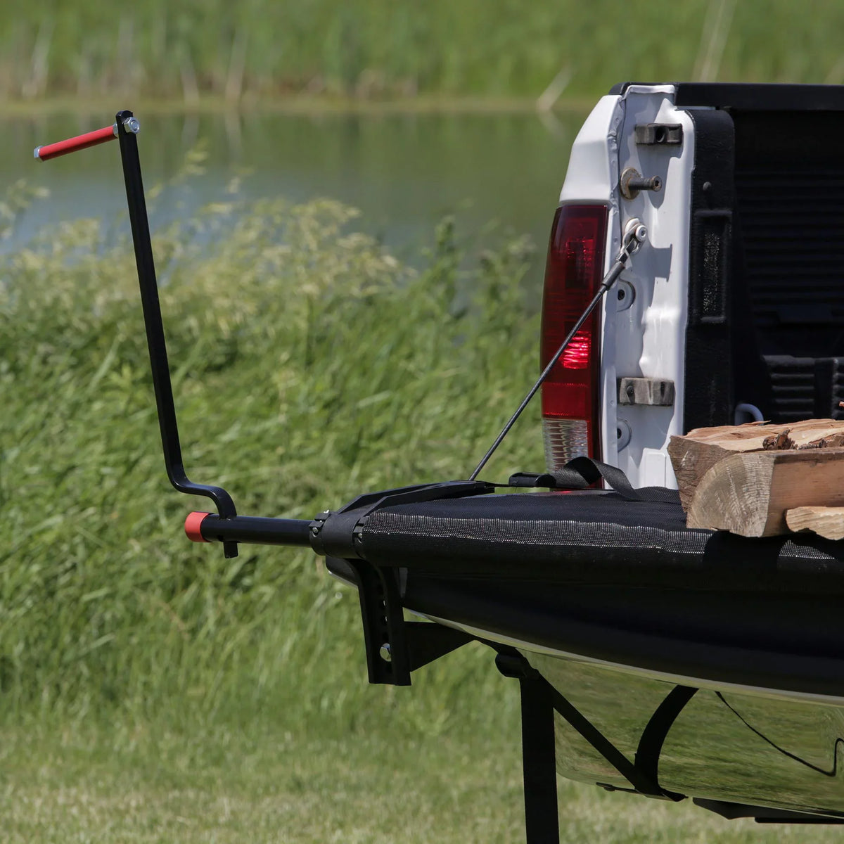 68in exterior Elevate W Bed Unloader Truck