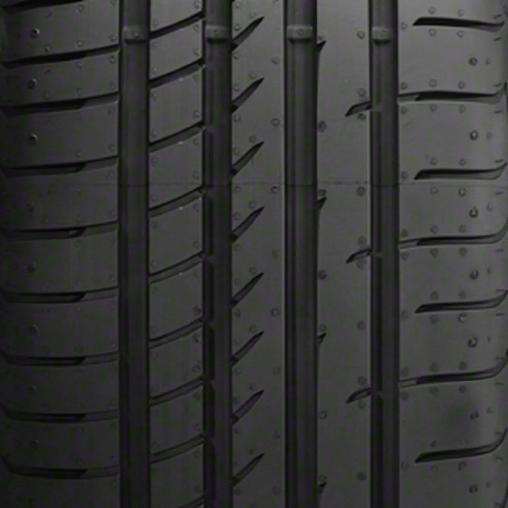 Asymmetric Passenger 235/40ZR19 Tire UHP 92Y Goodyear Eagle 2 F1 Summer