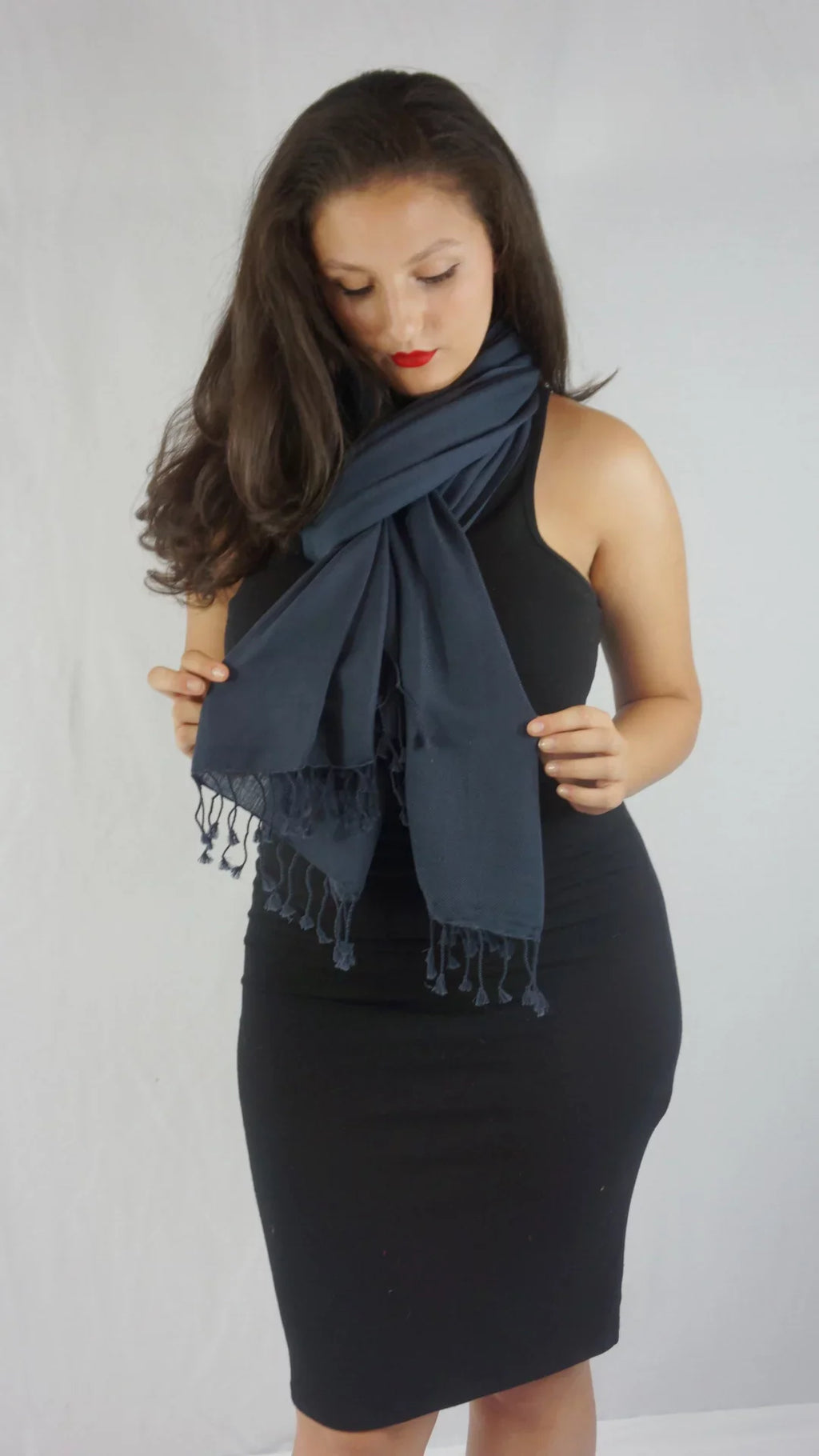 (Dark Shawl/Shawls/Scarf/Scarves/Wrap/Stole/Muffler/Cape/Ruana/Blanket/Throw/Pashmina Charcoal Scarf/Wool/Silk Shawl/Cashmere Shawl) Regular