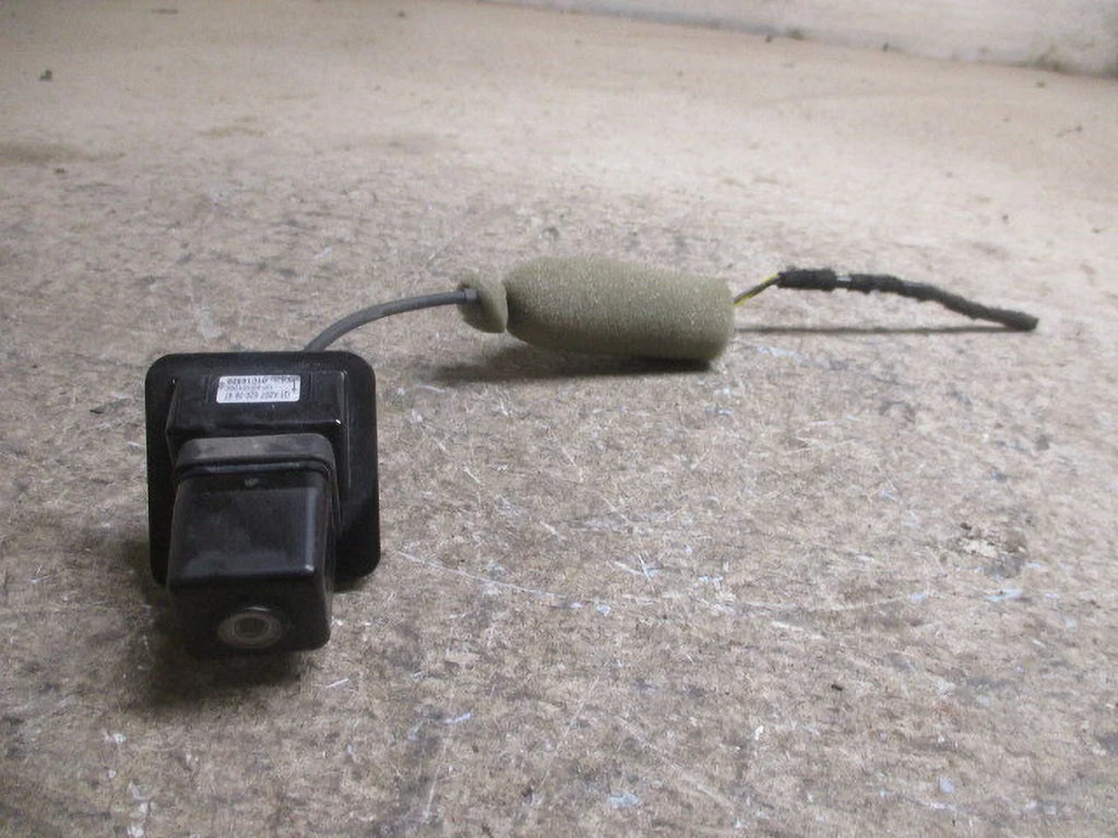 OEM LKQ E-Class (Good) View Mercedes-Benz Pre-Owned Rear Up Back Camera