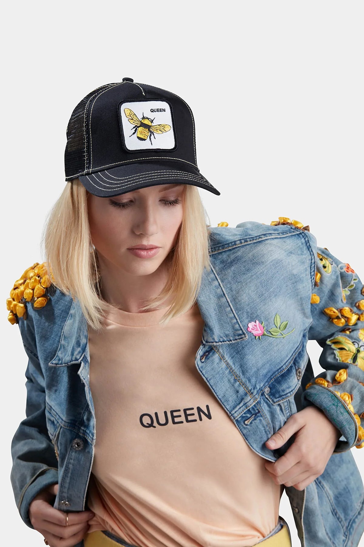 Black Farm (Queen Unisex Hat, Adjustable Bros. The dimension Original One Trucker Goorin Bee), Snapback