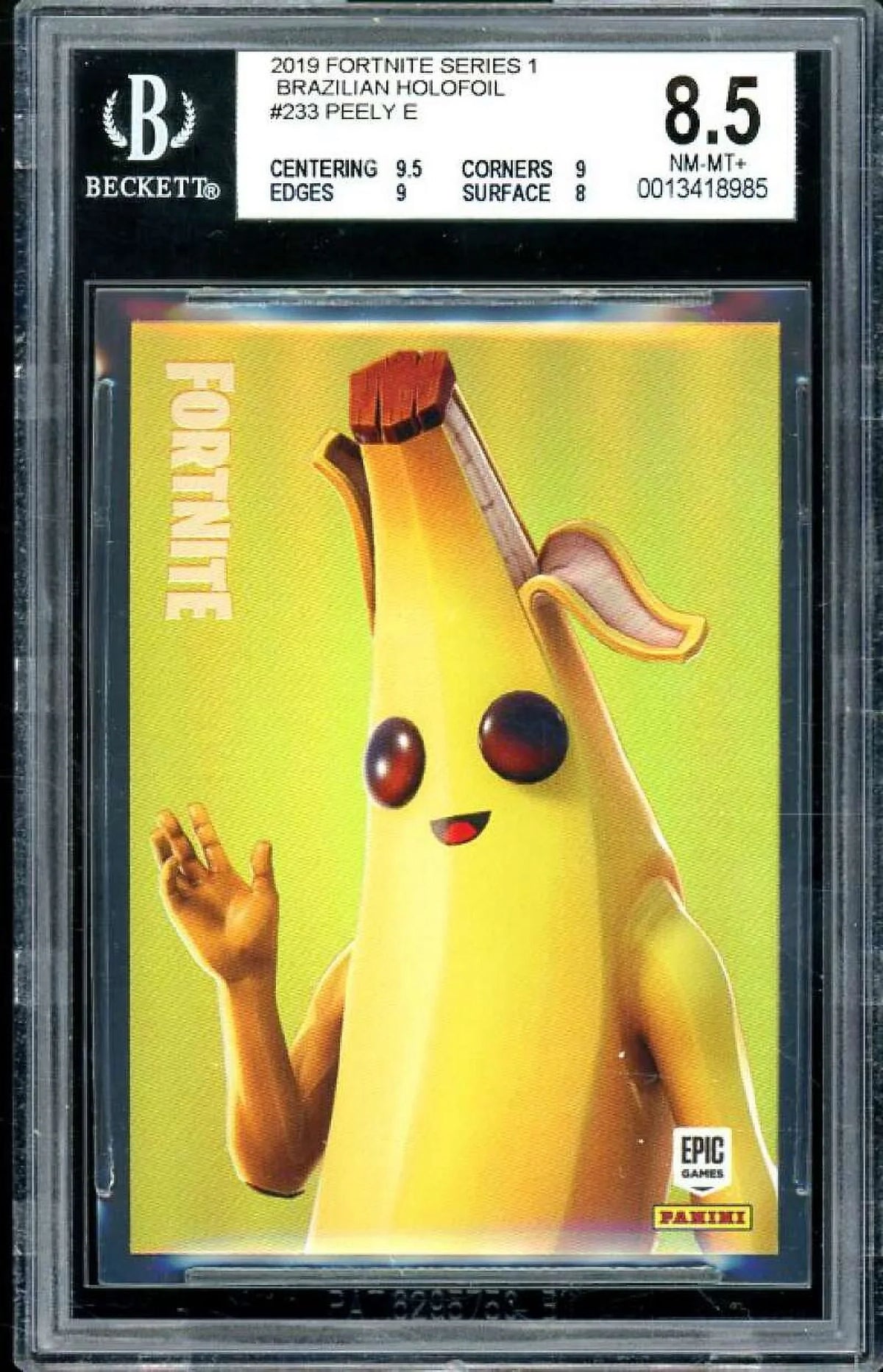 Peely 1 Series Holofoil Brazilian Fortnite #233 2019