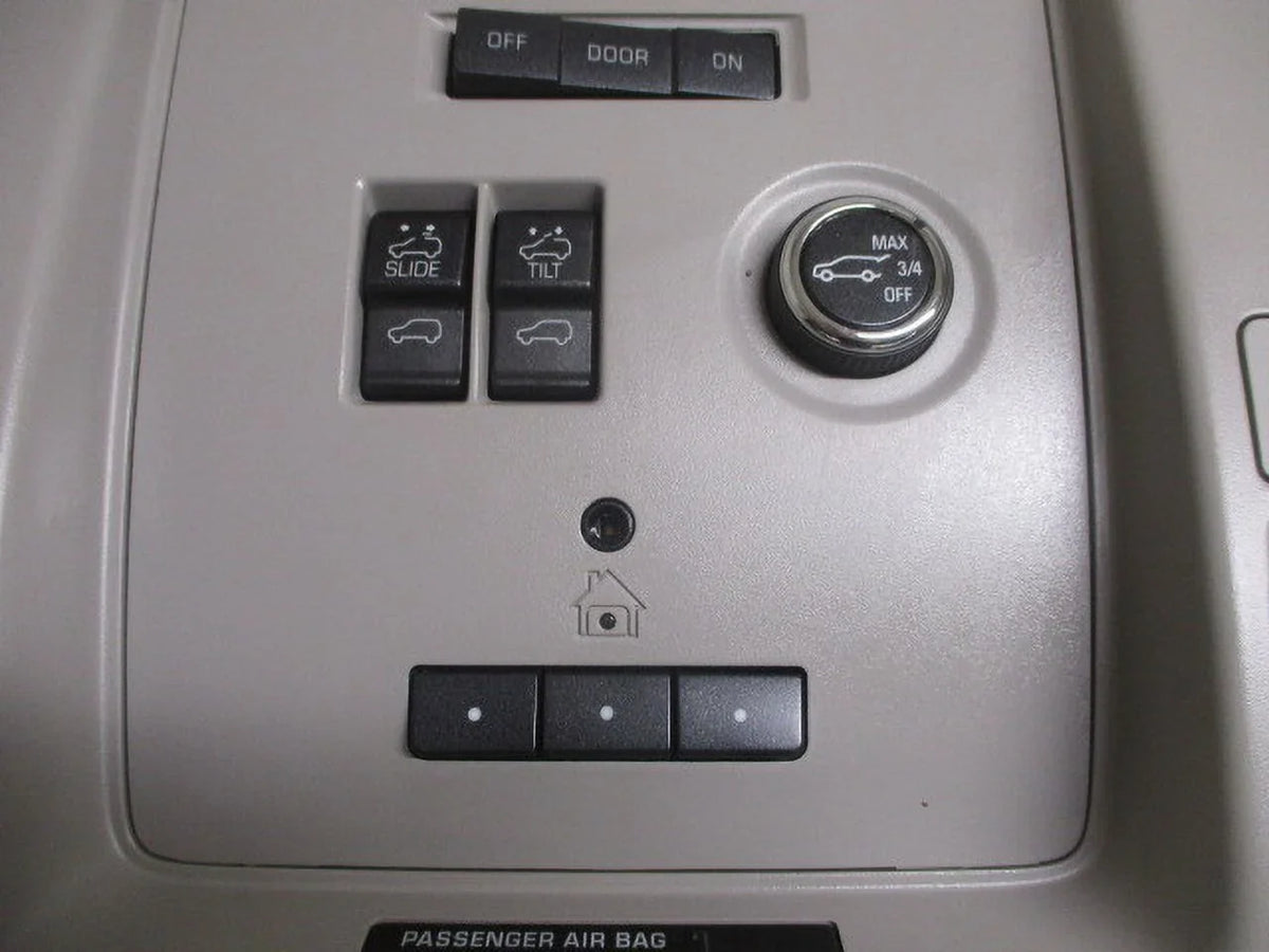 OEM w/Homelink Pre-Owned Cadillac Console LKQ (Good) Overhead Sunroof 2015-2020 Roof Escalade &