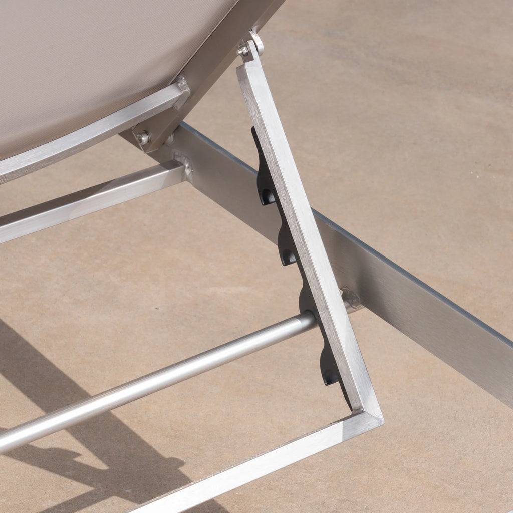 GDF Mesh Bay Aluminum Lounge, Studio and Crested Adjustable Chaise and Armless exterior Silver Gray