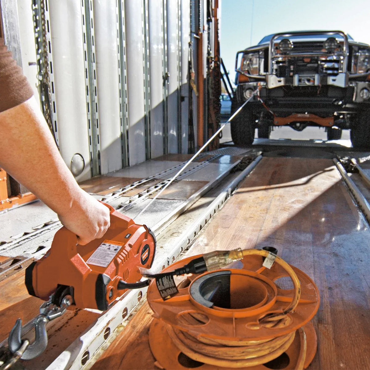 Power Remote w/Wire 2200lbs Protection Hoist 2 Crane, 110V and Wireless Winch, Winch, Overload 25ft Height, Lifting Control, Towing for Winch Lifting 1 in Electric Portable Electric