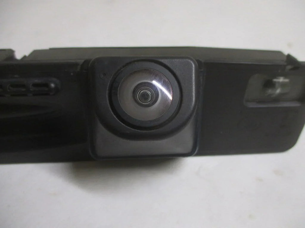 Pre-Owned 18 LKQ 17 Back 15 View 16 Rear OEM Camera (Good) Focus Up