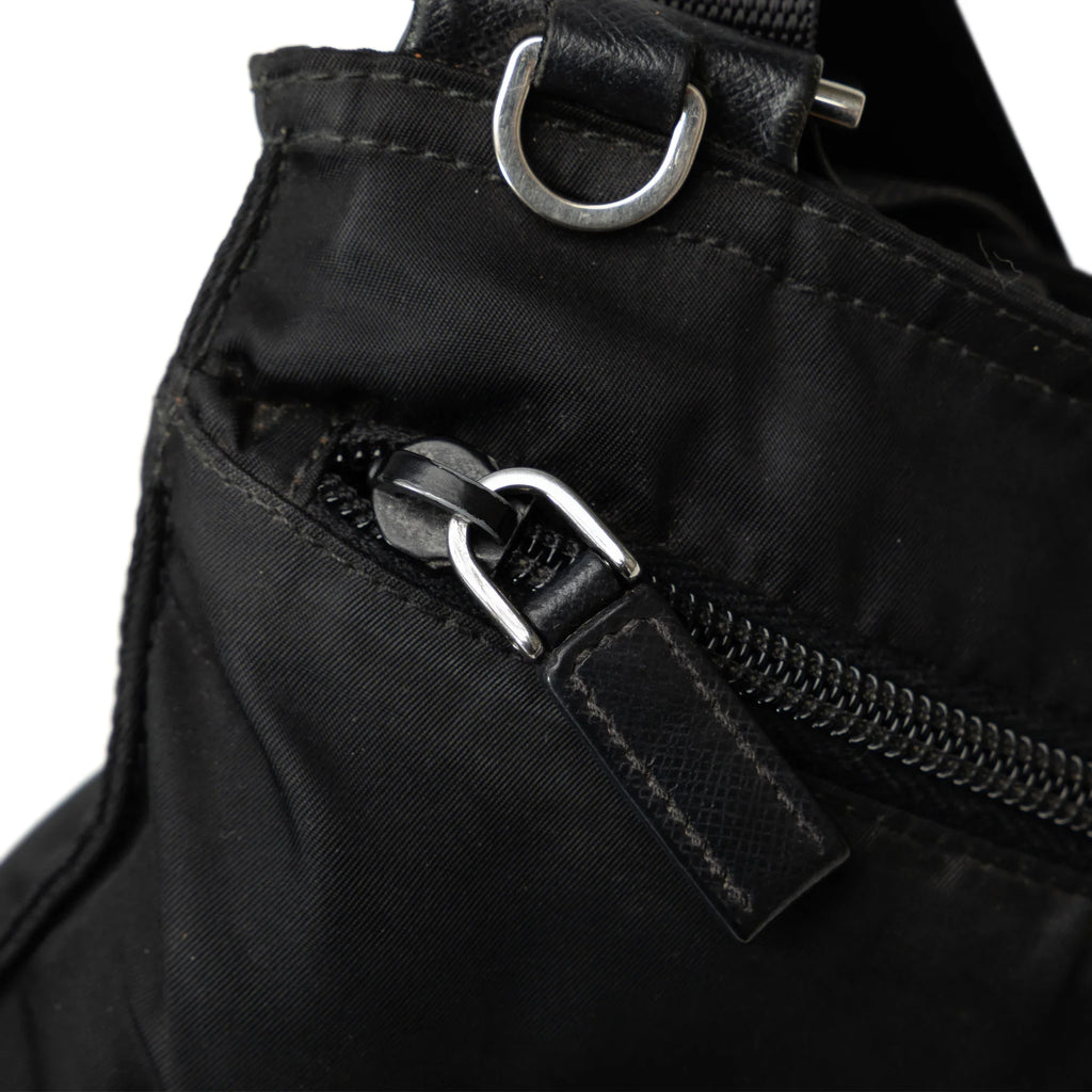 Authenticated Black Pre-Owned Nylon Tessuto Prada Crossbody Fabric Unisex (Good) Bag Crossbody