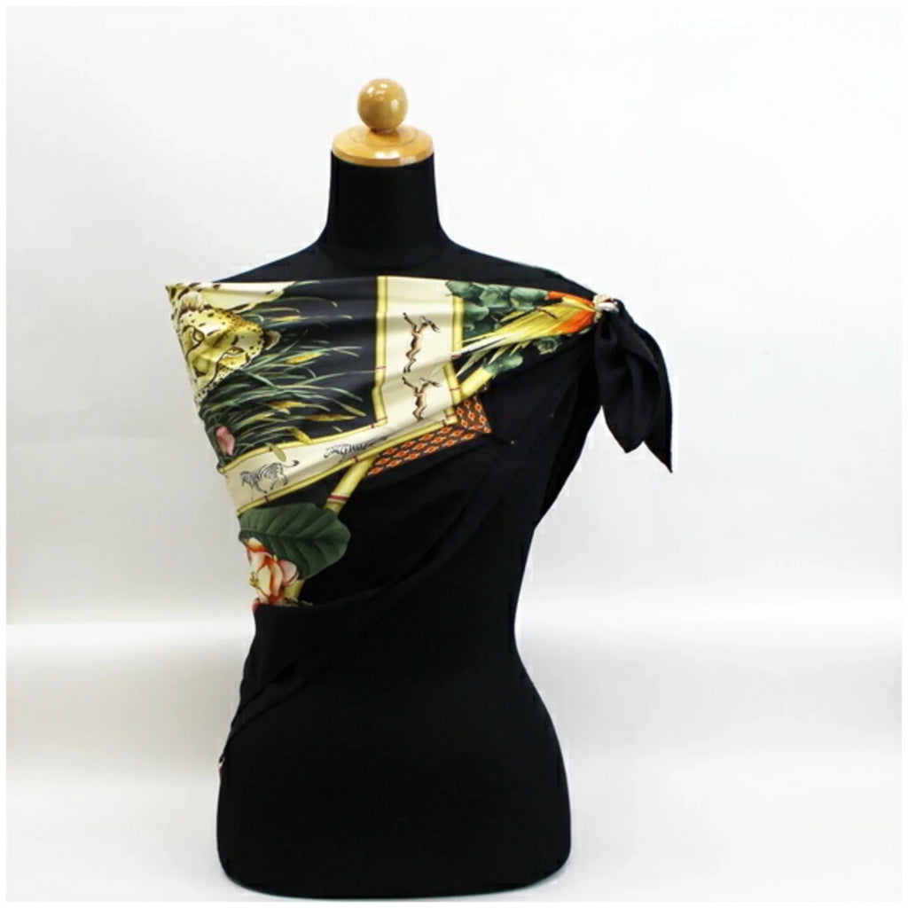 Panda Animal (Good) Scarf Ferragamo Muffler Black Women's Pre-Owned Leopard Salvatore Print
