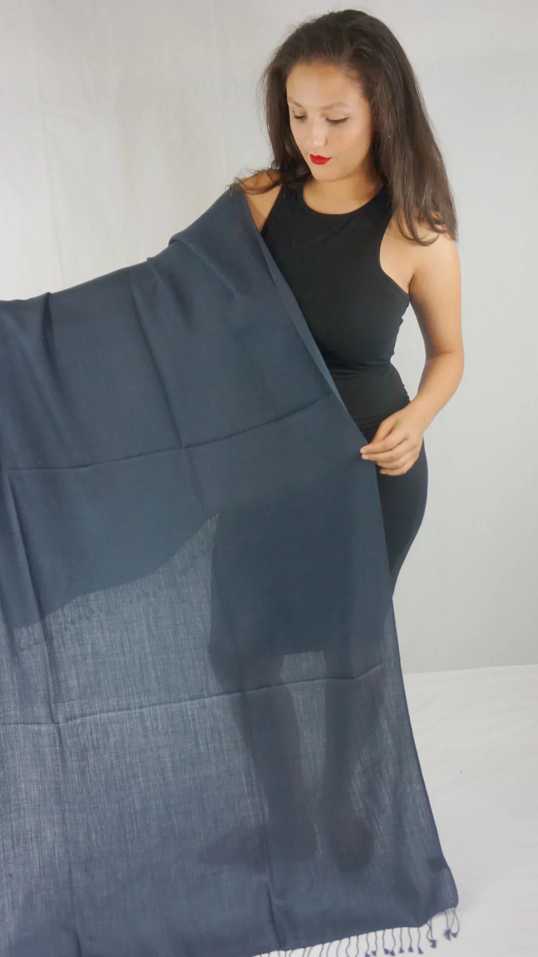 (Dark Shawl/Shawls/Scarf/Scarves/Wrap/Stole/Muffler/Cape/Ruana/Blanket/Throw/Pashmina Charcoal Scarf/Wool/Silk Shawl/Cashmere Shawl) Regular