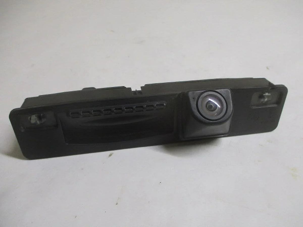 Pre-Owned 18 LKQ 17 Back 15 View 16 Rear OEM Camera (Good) Focus Up