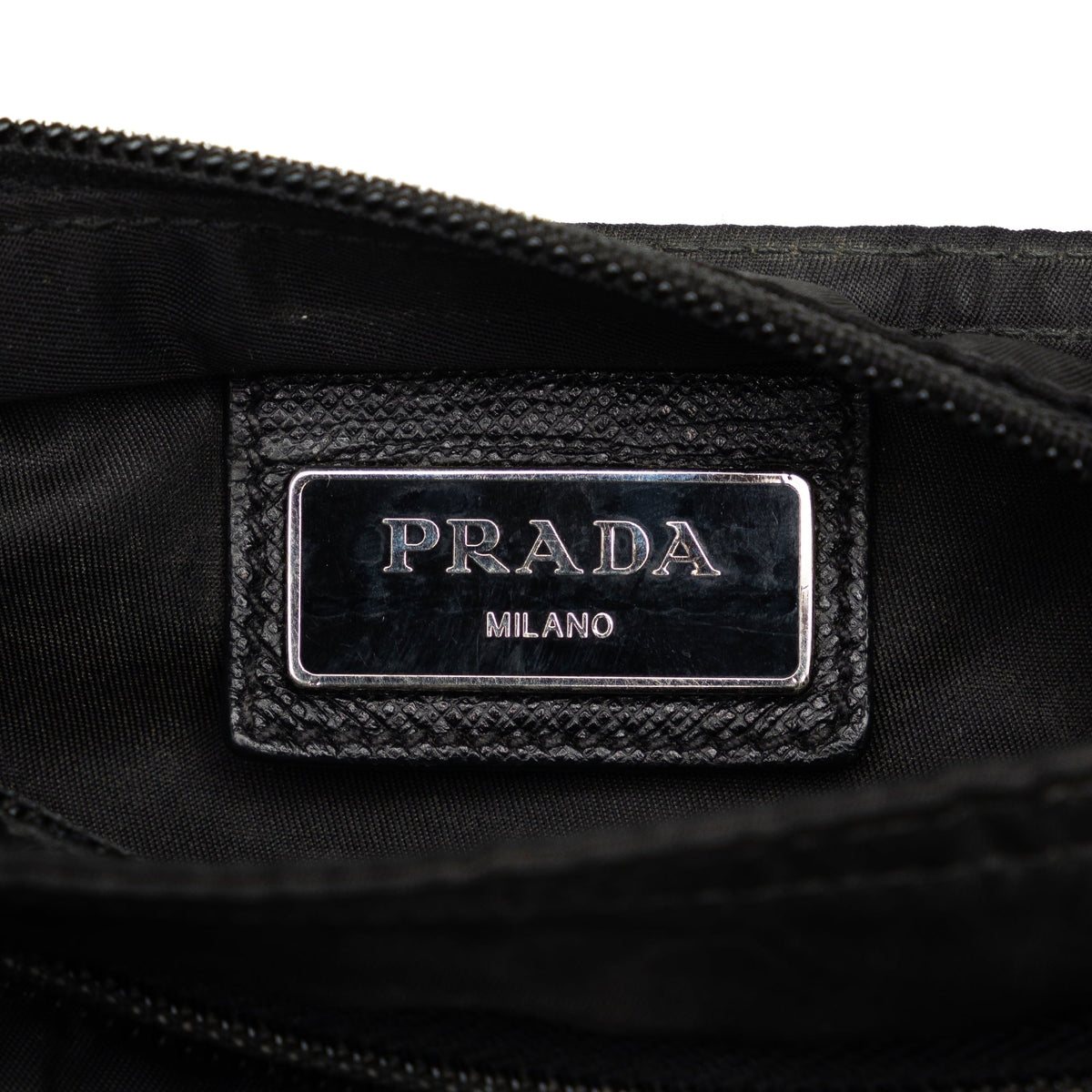 Authenticated Black Pre-Owned Nylon Tessuto Prada Crossbody Fabric Unisex (Good) Bag Crossbody