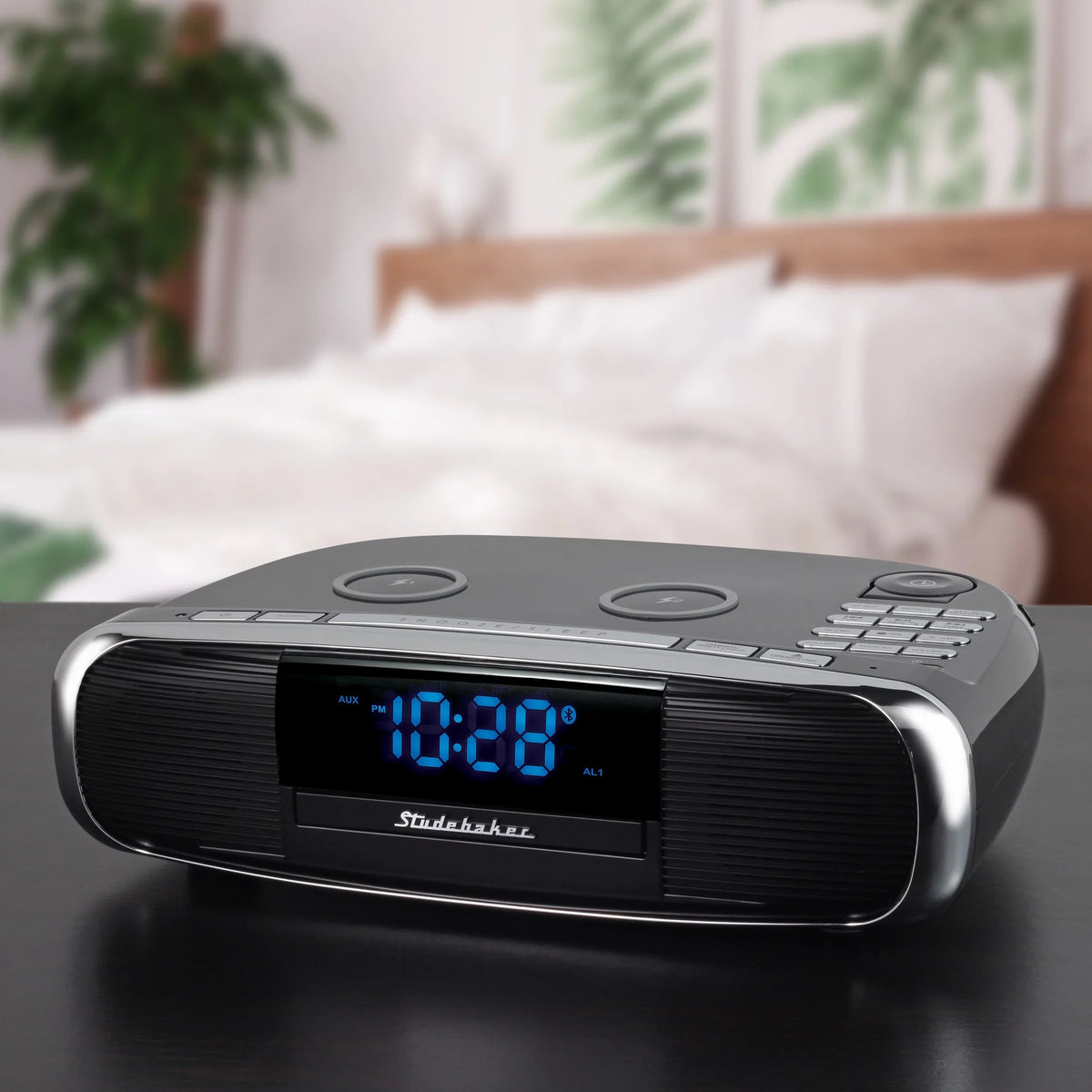 System Music FM Wireless Charging Workstaton Qi Station Radio, and Studebaker with HiFi CD,