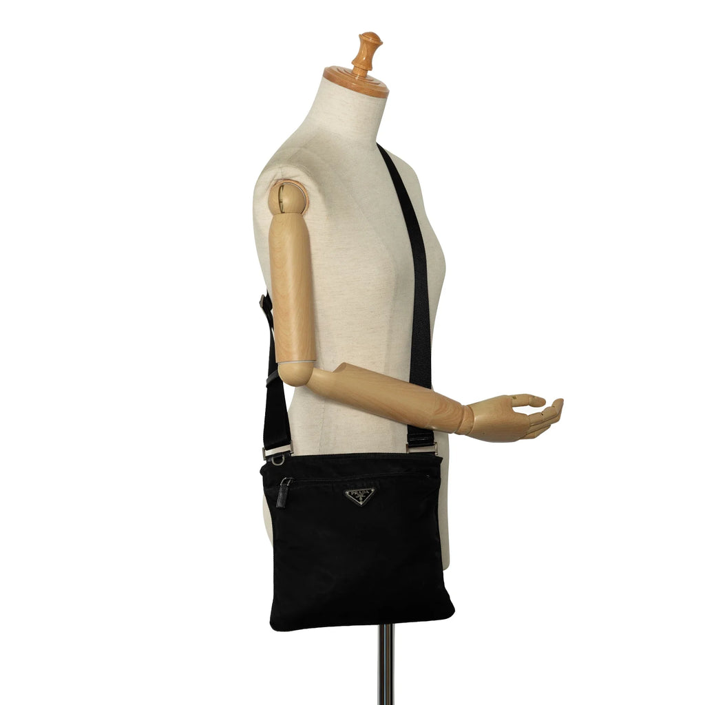 Authenticated Black Pre-Owned Nylon Tessuto Prada Crossbody Fabric Unisex (Good) Bag Crossbody