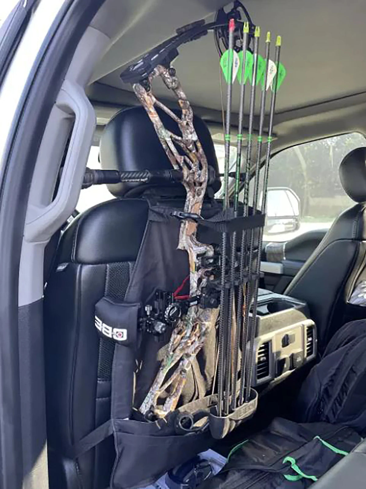 Lethal Compound Bow 9553T6712 COLOR: TAN Products Backseat Hanger