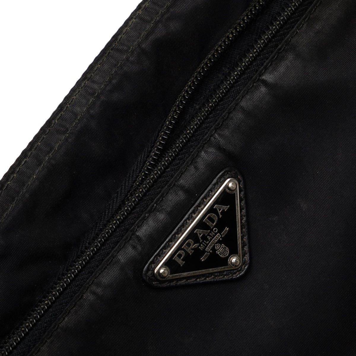 Authenticated Black Pre-Owned Nylon Tessuto Prada Crossbody Fabric Unisex (Good) Bag Crossbody