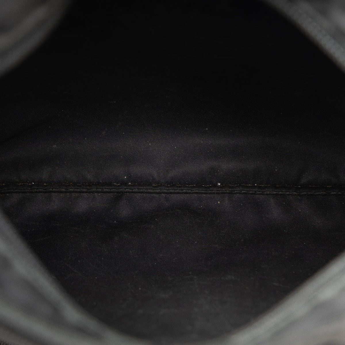 Authenticated Black Pre-Owned Nylon Tessuto Prada Crossbody Fabric Unisex (Good) Bag Crossbody